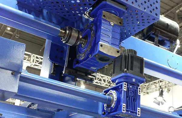 西安西瑪直流電機蝸輪磨損問題。