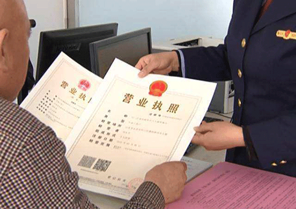 如何保證西安西瑪電機在使用過程中的維護(hù)保養(yǎng)。