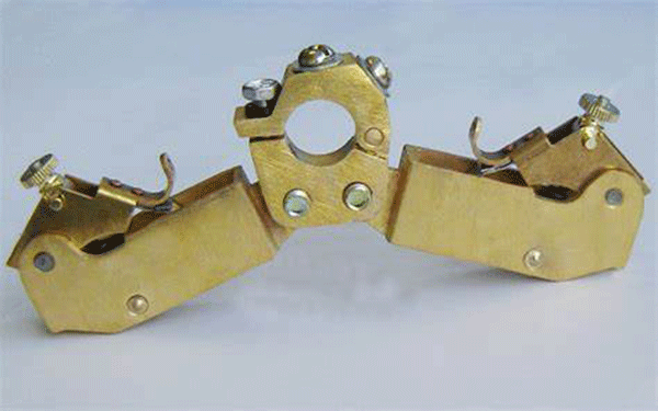 什么是電機(jī)刷架(碳刷架)_刷架有什么作用？——西安西瑪電機(jī)