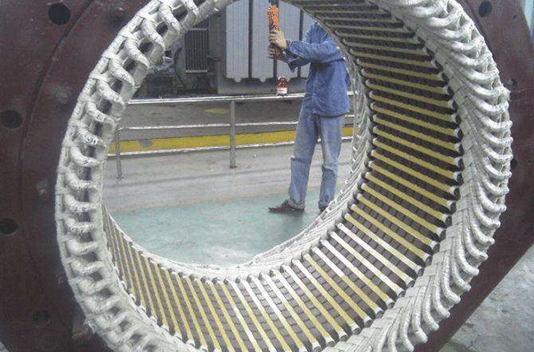 高壓電機(jī)的穩(wěn)固進(jìn)行定期的檢查的必要性。