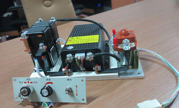 有什么方法可以使直流電機(jī)反轉(zhuǎn)嗎？