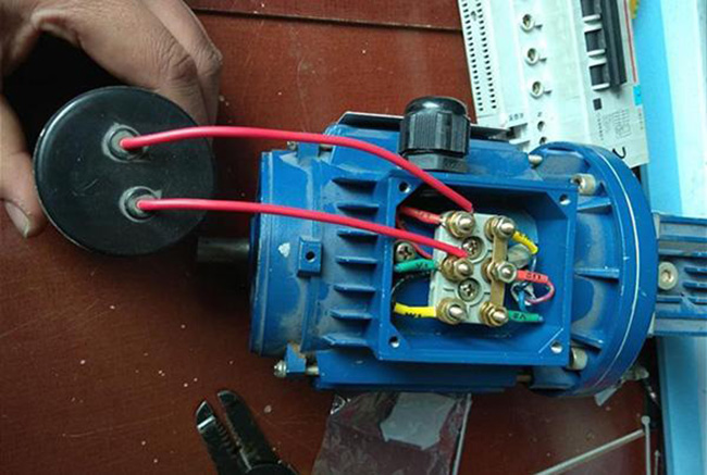 如何使西瑪電機(jī)接線更牢固？